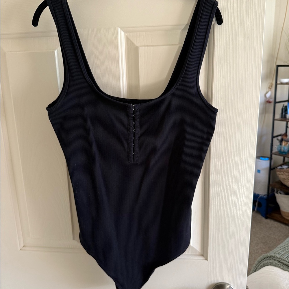 Abercrombie & Fitch Black Ribbed Top